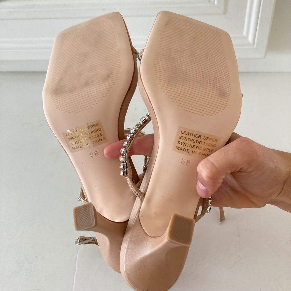 NWOT Anthropologie Silent D Embellished Gem Square Toe Nude Leather Heels Sz 38 - Picture 4 of 5